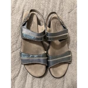 SAS Nudu Tripad Comfort Blue Navy strap Sandals Women Made In The USA Size 8M